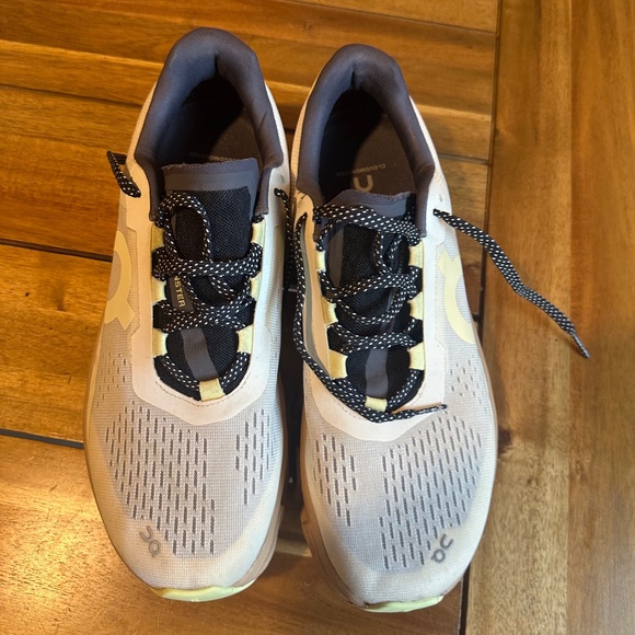 On  Cloudmonster 10.5 - Picture 8 of 9